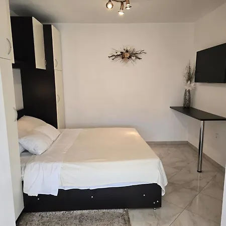 Rimbaldo Apartament *